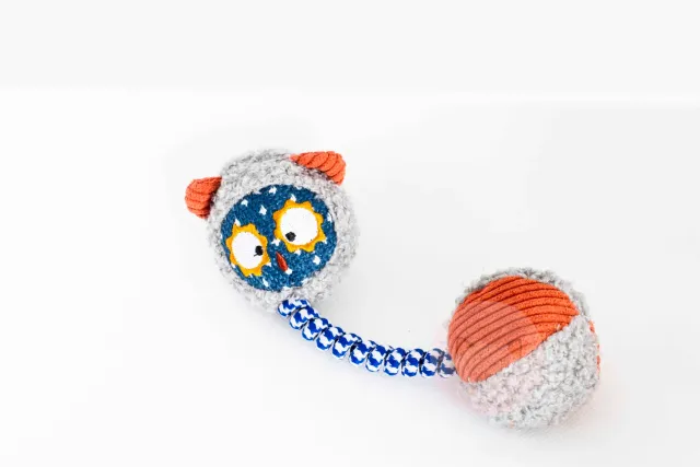 Poezenparadijs Kattenknuffel trappelballetjes kattenspeelgoed