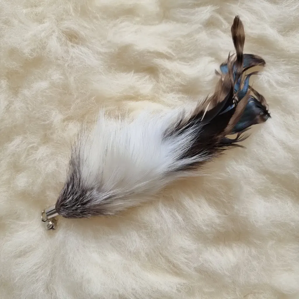 Poezenparadijs Kattenhengel hanger konijnenvacht veren natuur
