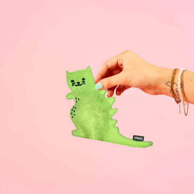 STRAYZ Catzilla kattenspeeltje valeriaan kussen vegan